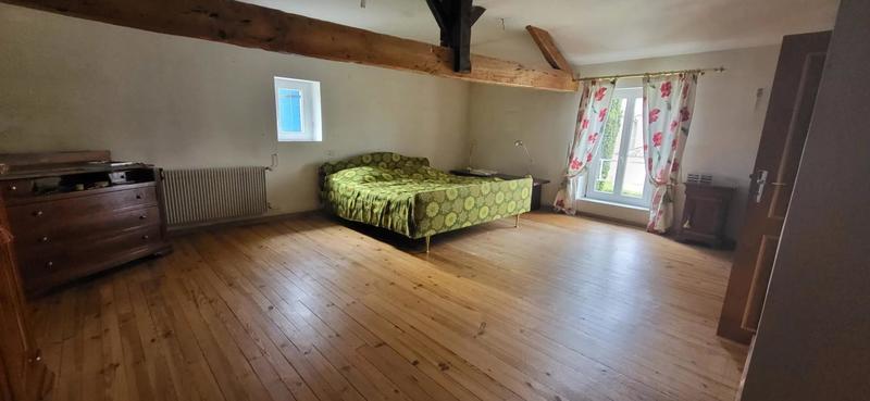 Maison de village - 210 m² - 5 pièces