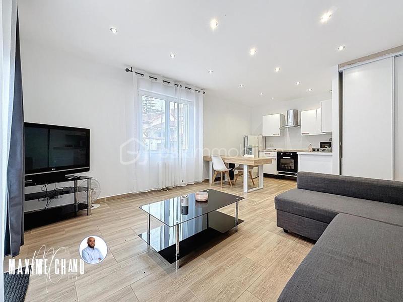 Maison de ville - 82 m² - 4 pièces