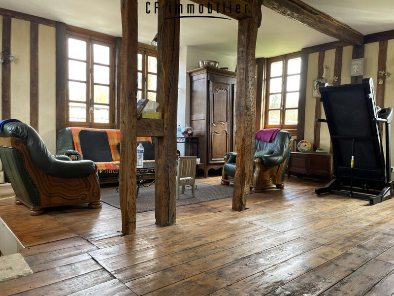 Maison - 220 m² - 7 pièces