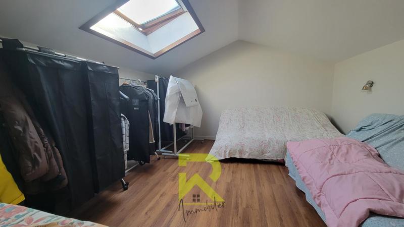 Maison - 169 m² - 8 pièces