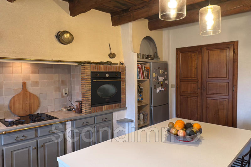 Maison - 199 m² - 5 pièces