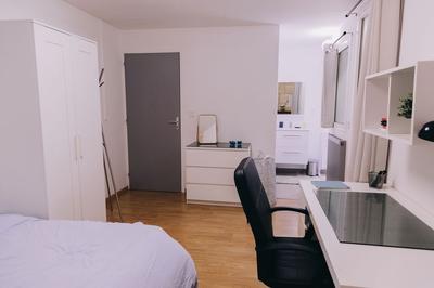 Chambre - 16 m² - 1 pièce