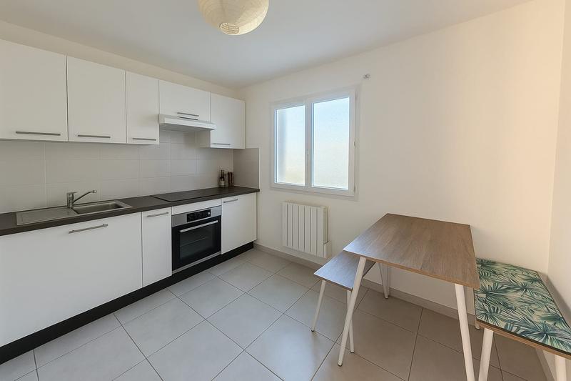 Appartement - 97 m² - 4 pièces