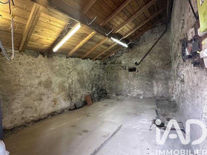 Maison de village - 136 m² - 5 pièces