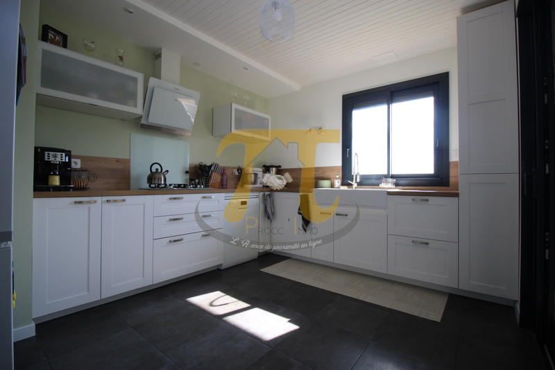 Maison - 124 m² - 6 pièces