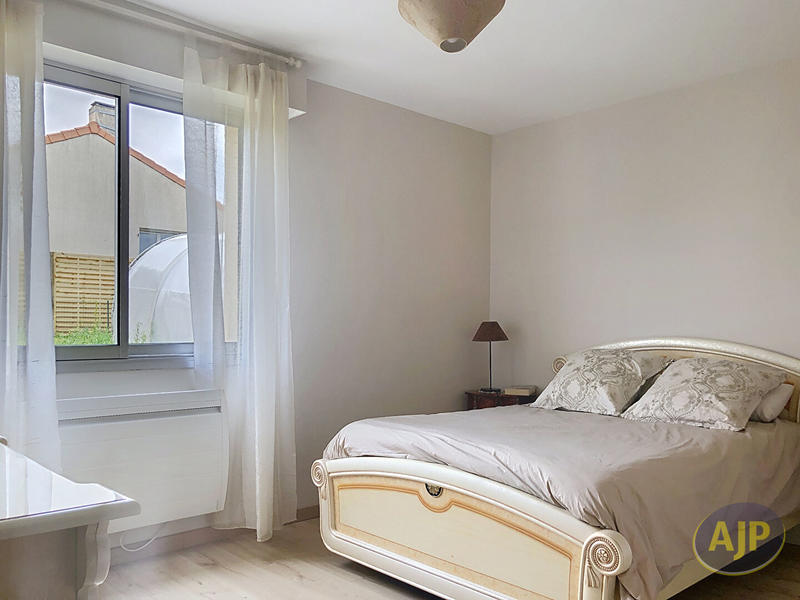 Maison - 167 m² - 5 pièces