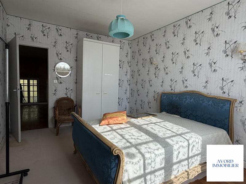 Maison ancienne - 261 m² - 10 pièces