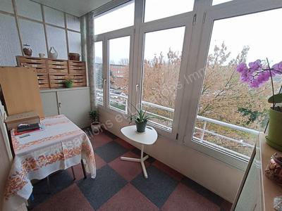 Appartement - 80 m² - 4 pièces
