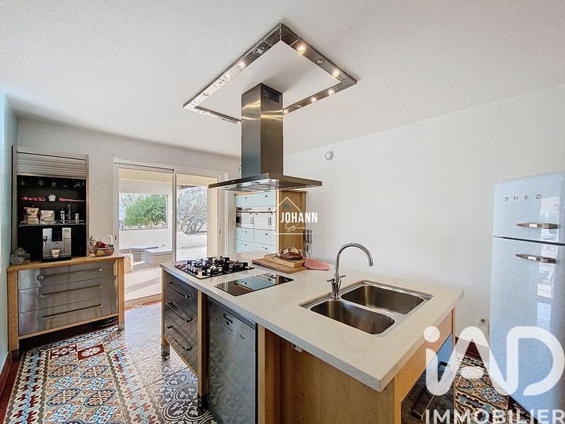 Maison - 315 m² - 10 pièces