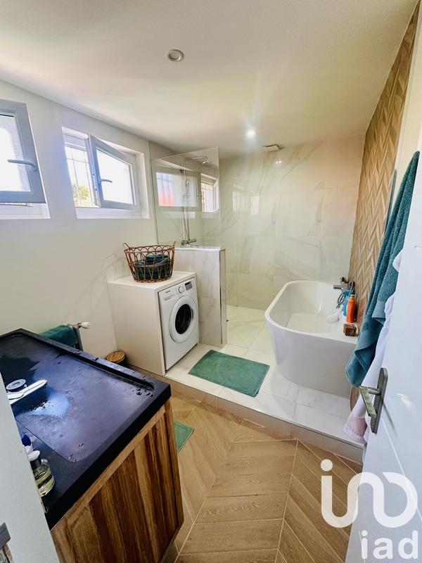 Appartement - 100 m² - 3 pièces