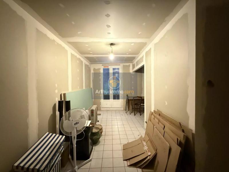 Immeuble - 155 m² - 7 pièces