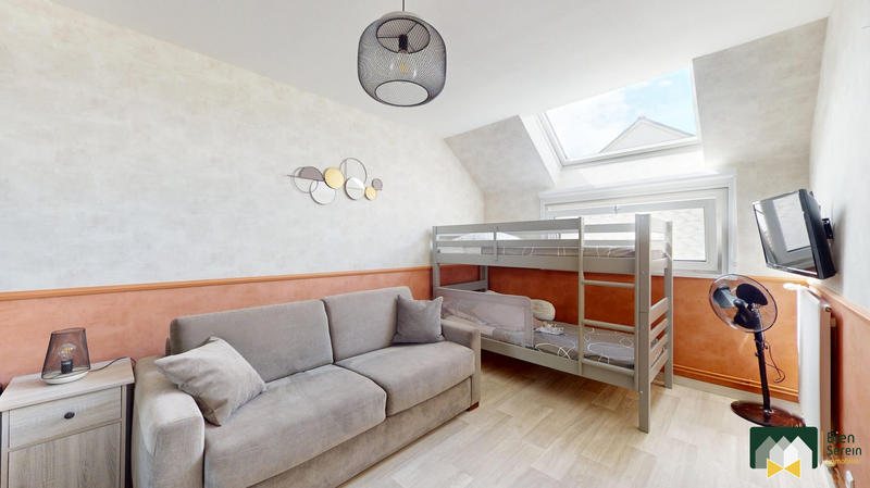 Maison - 87 m² - 5 pièces