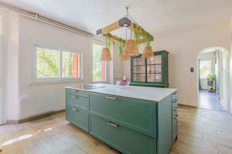 Maison ancienne - 195 m² - 7 pièces