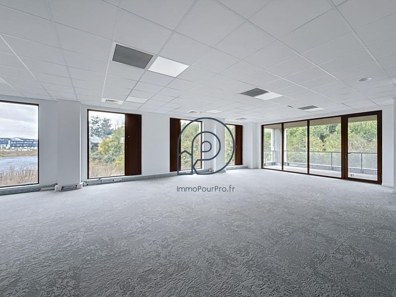 Bureau - 300 m²