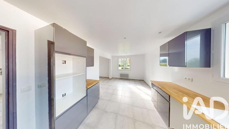 Maison - 162 m² - 9 pièces