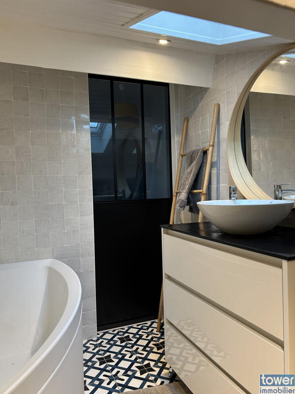 Maison - 133 m² - 5 pièces