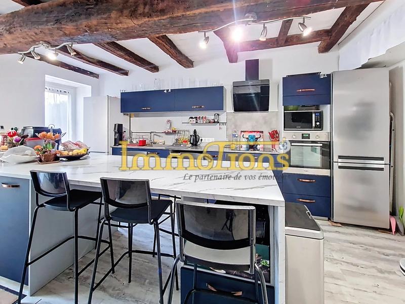 Maison - 160 m² - 7 pièces