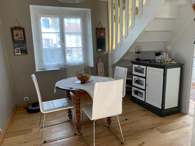 Maison - 185 m² - 7 pièces