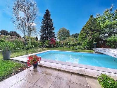 Maison - 113 m² - 5 pièces