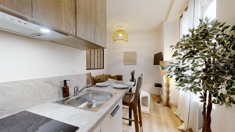 Studio - 21 m² - 2 pièces