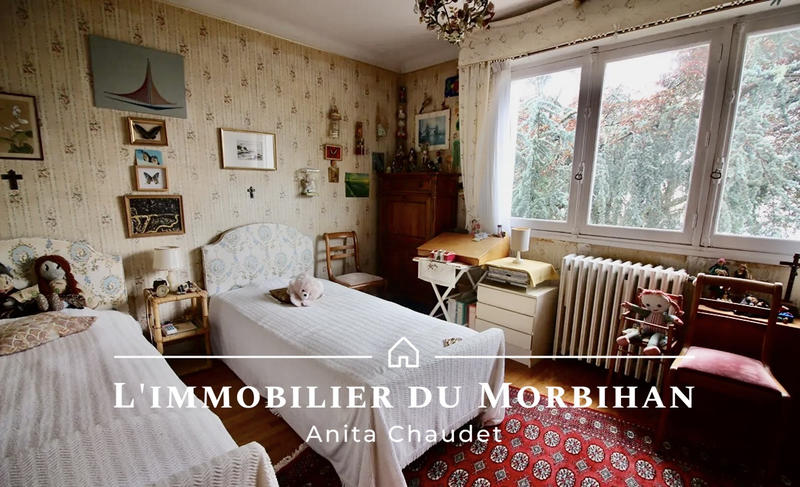 Maison - 174 m² - 9 pièces