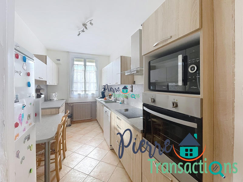 Maison ancienne - 151 m² - 6 pièces