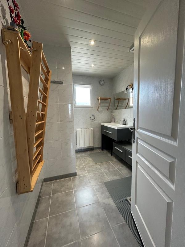 Maison - 80 m² - 4 pièces