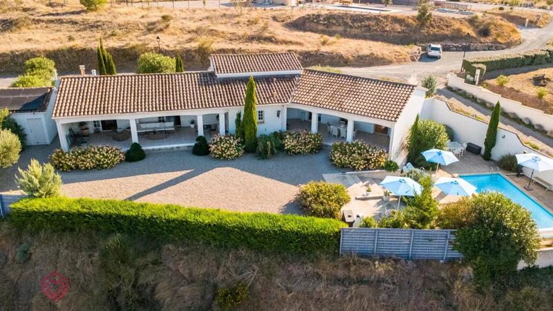 Villa - 158 m² - 4 pièces