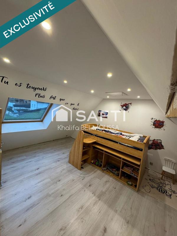 Maison - 173 m² - 8 pièces