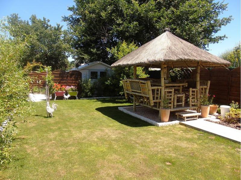 Maison traditionnelle - 98 m² - 4 pièces