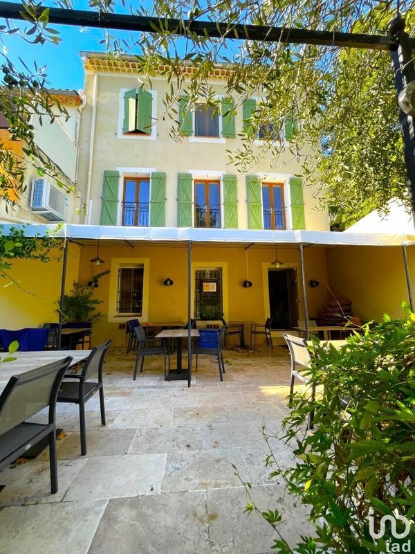 Local commercial - 180 m²