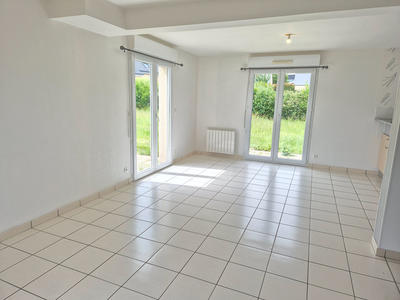 Maison - 96 m² - 5 pièces