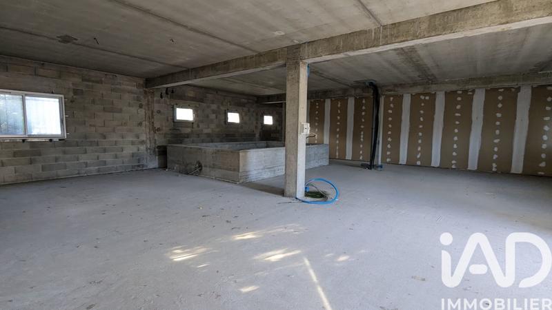 Appartement - 155 m² - 1 pièce