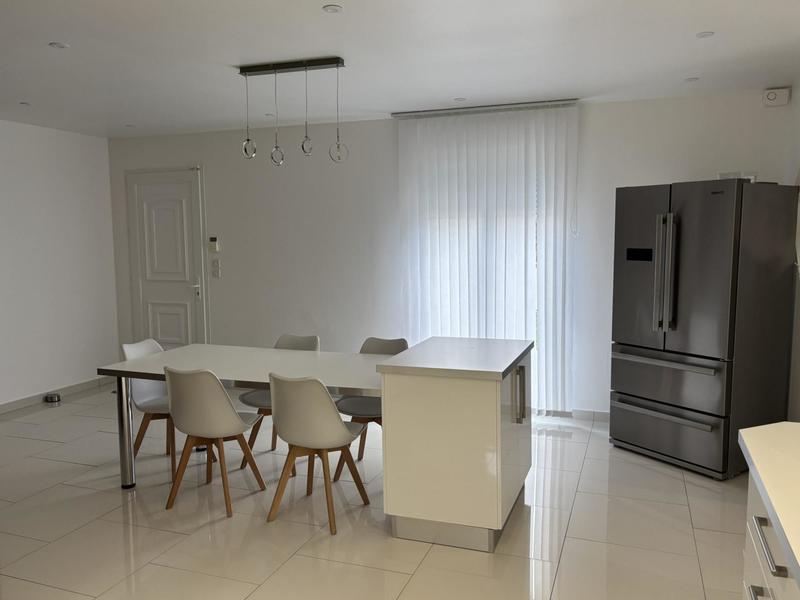 Villa - 140 m² - 5 pièces