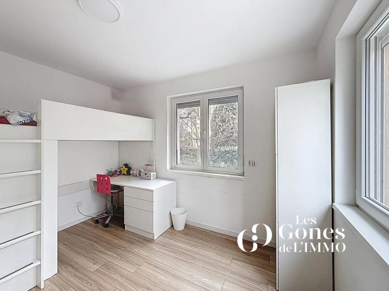 Appartement - 123 m² - 5 pièces