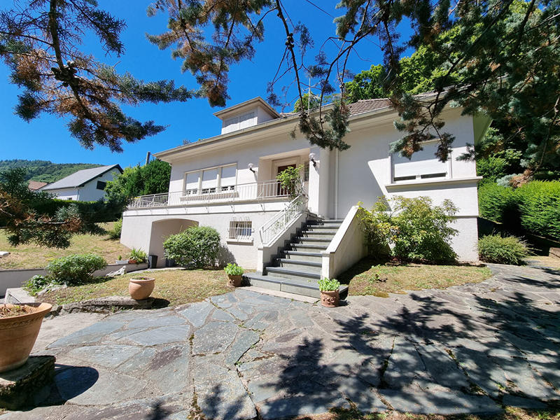 Maison - 143 m² - 6 pièces