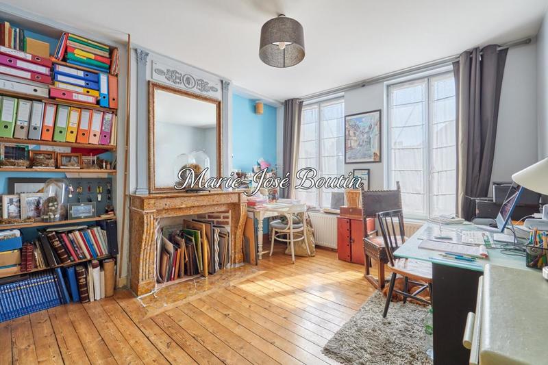 Maison de ville - 205 m² - 8 pièces