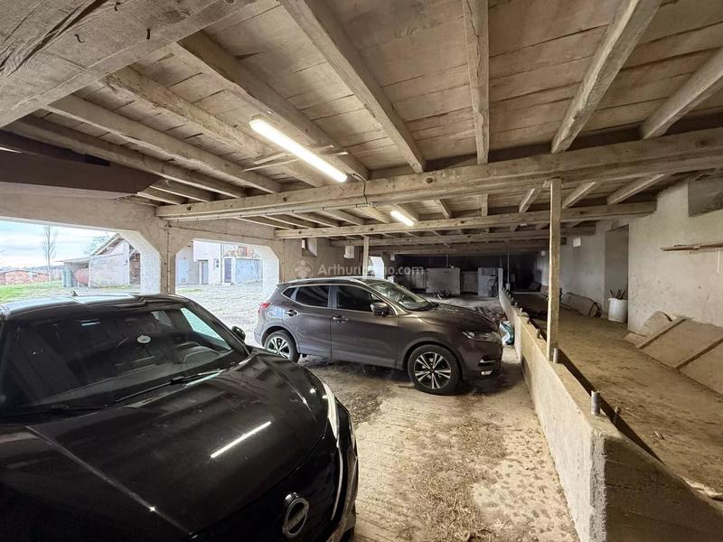 Maison - 215 m² - 7 pièces