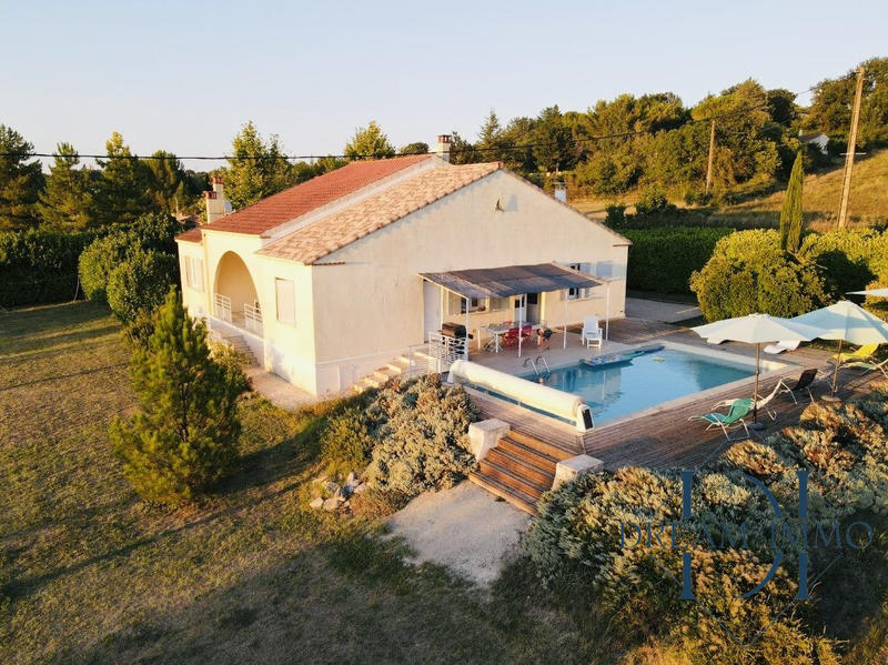 Maison - 166 m² - 4 pièces