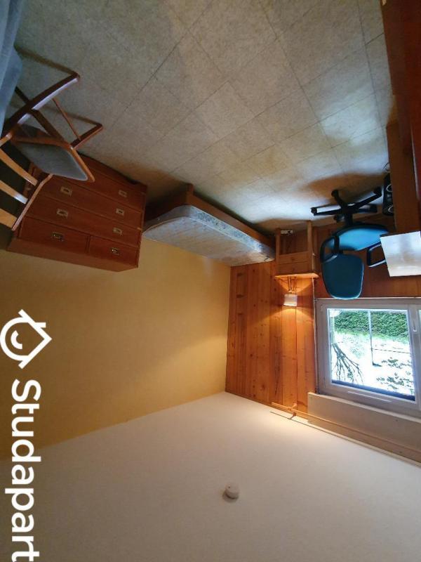 Chambre - 11 m² - 1 pièce