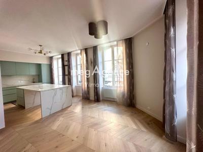 Appartement - 74 m² - 4 pièces