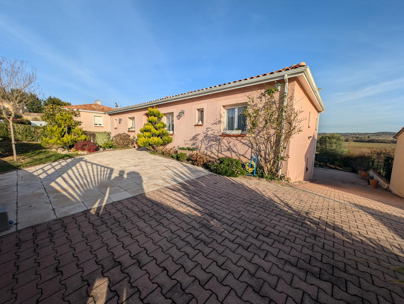 Maison - 118 m² - 4 pièces