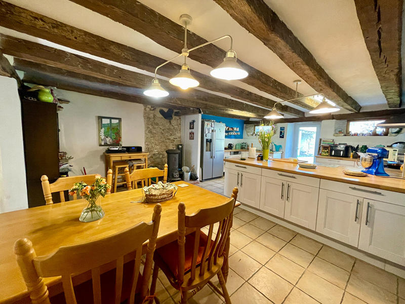 Maison - 174 m² - 5 pièces