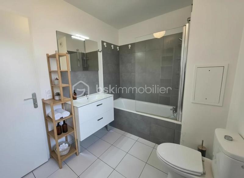 Duplex - 74 m² - 4 pièces