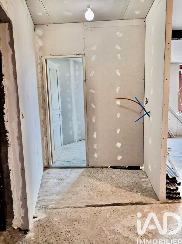 Maison - 100 m² - 6 pièces