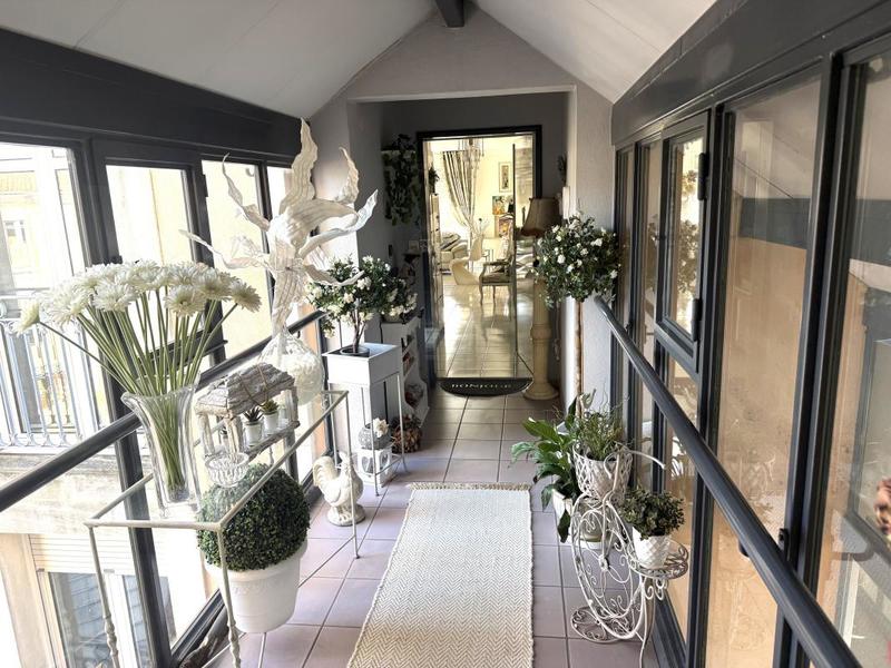 Appartement - 95 m² - 3 pièces