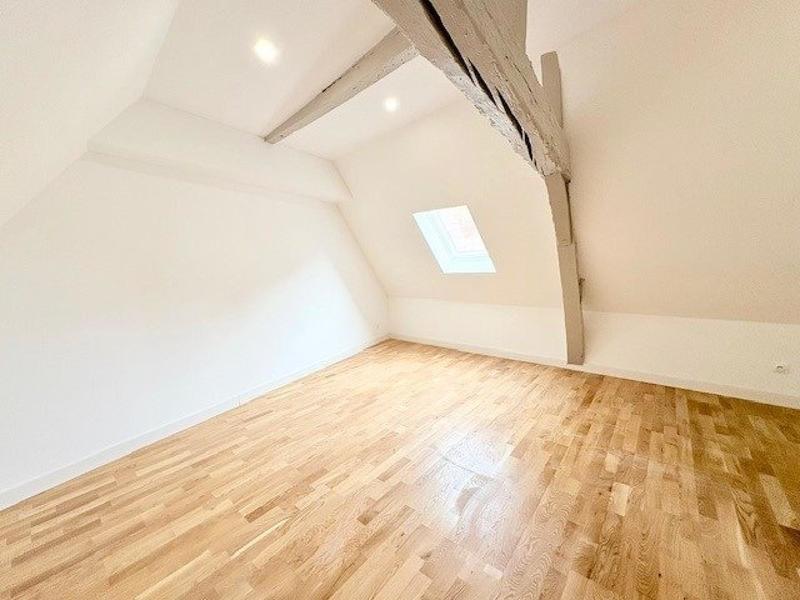 Maison - 149 m² - 8 pièces