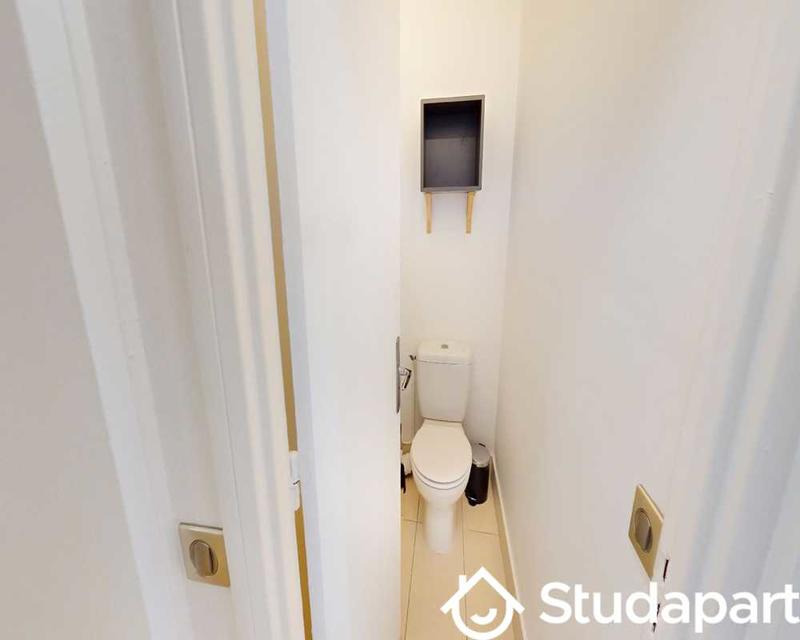 Chambre - 50 m² - 1 pièce