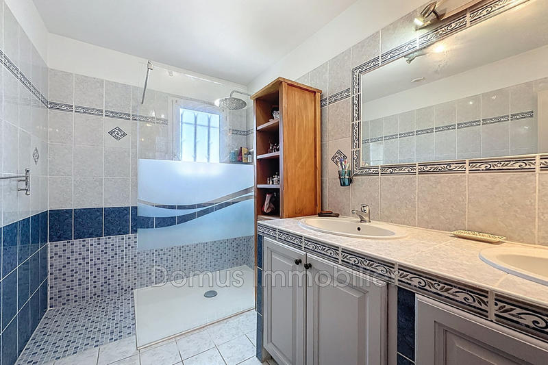 Maison - 153 m² - 8 pièces