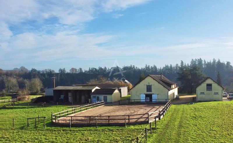 Haras - 180 m² - 7 pièces